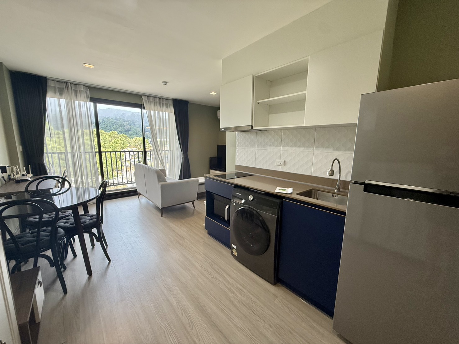คอนโด 2 ห้องนอน ถลาง · The Base Central Phuket รูปที่ 1
