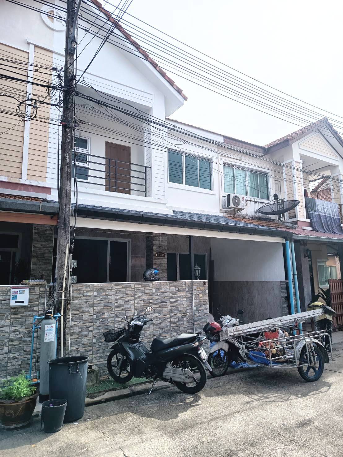 อาคารพาณิชย์ 3 ห้องนอน วิชิต · #โซนวิชิต บ้านพนาสนธิ์ เทพอนุสรณ์