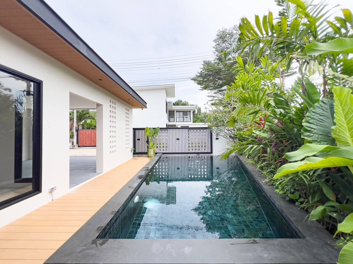 วิลล่า 2 ห้องนอน เชิงทะเล · Phuket Pool Villa Deal รูปที่ 8