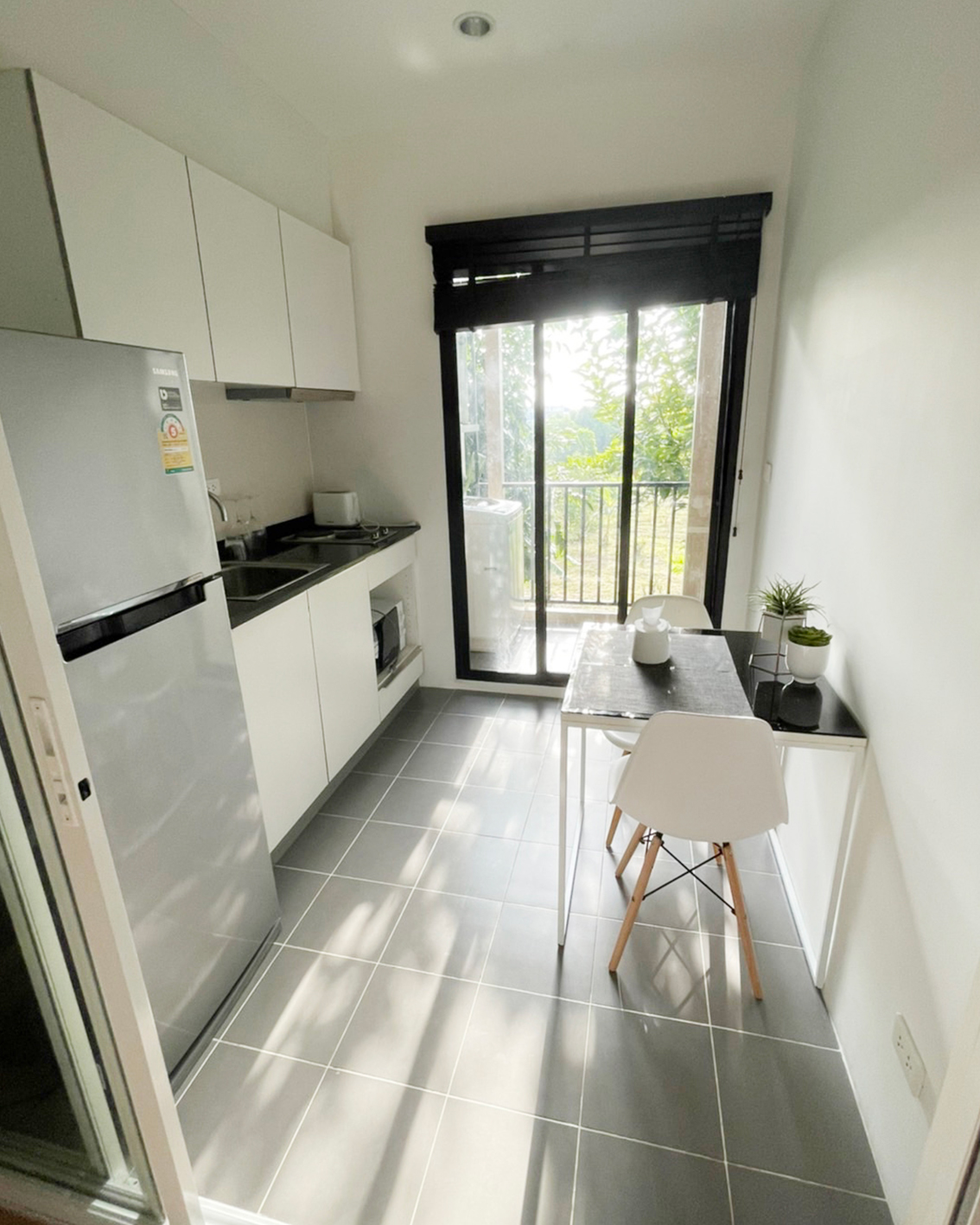 คอนโด 1 ห้องนอน ไม่ระบุ · The Base Uptown Phuket รูปที่ 1