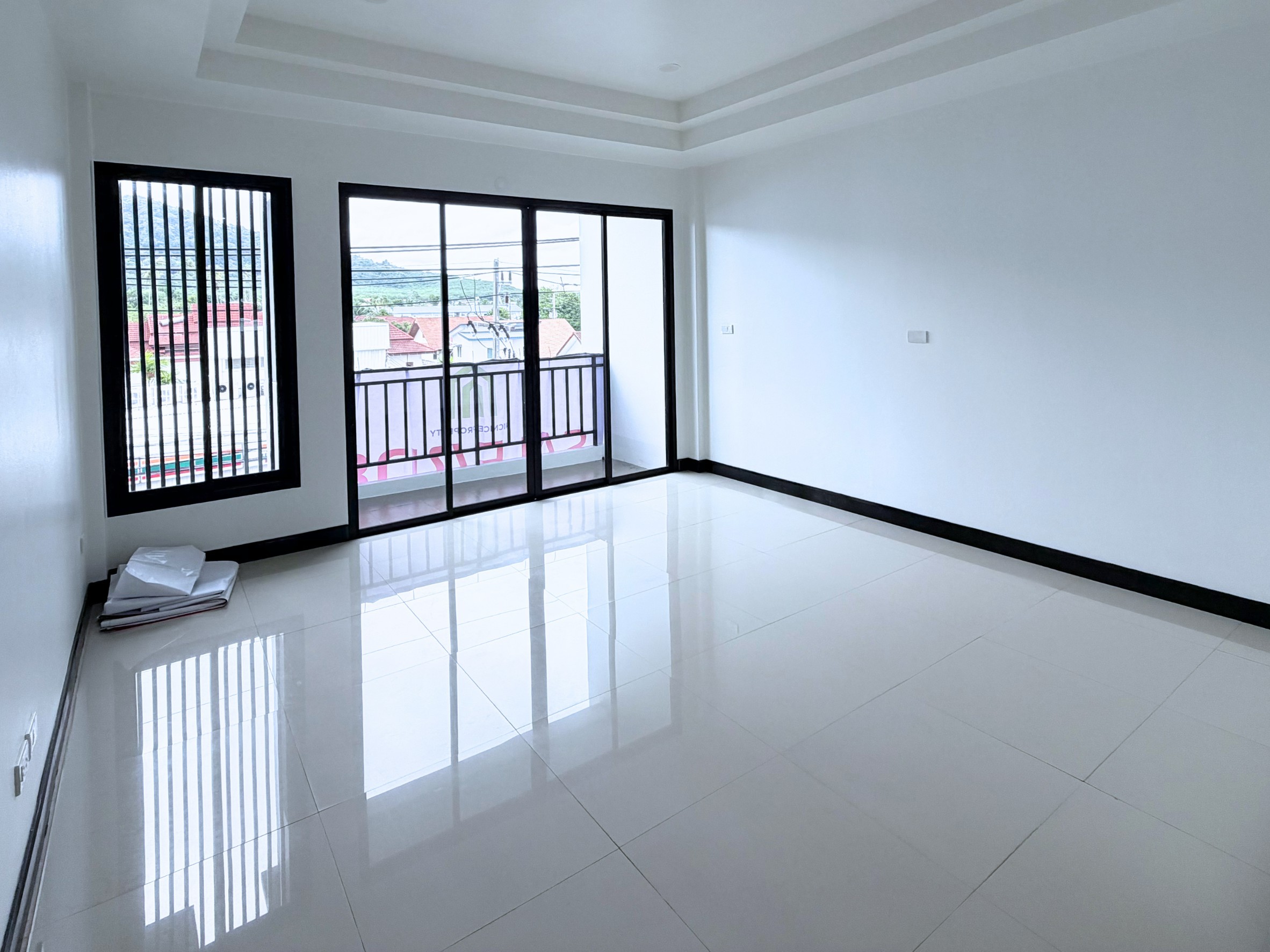 อาคารพาณิชย์ 4 ห้องนอน ราไวย์ · nicniceproperty รูปที่ 8