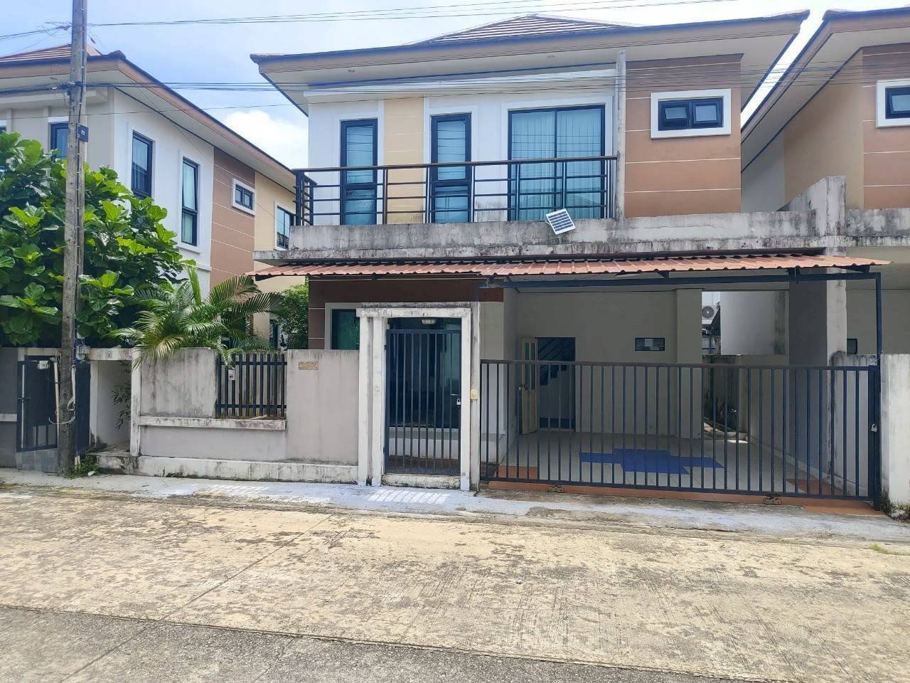 บ้านแฝด 3 ห้องนอน ถลาง · แฝด 2ชั้น สไตล์บ้านเดียว มีบริเวณรอบบ้าน (โปรพิเศษ ลดทันที 100,000) รูปที่ 2