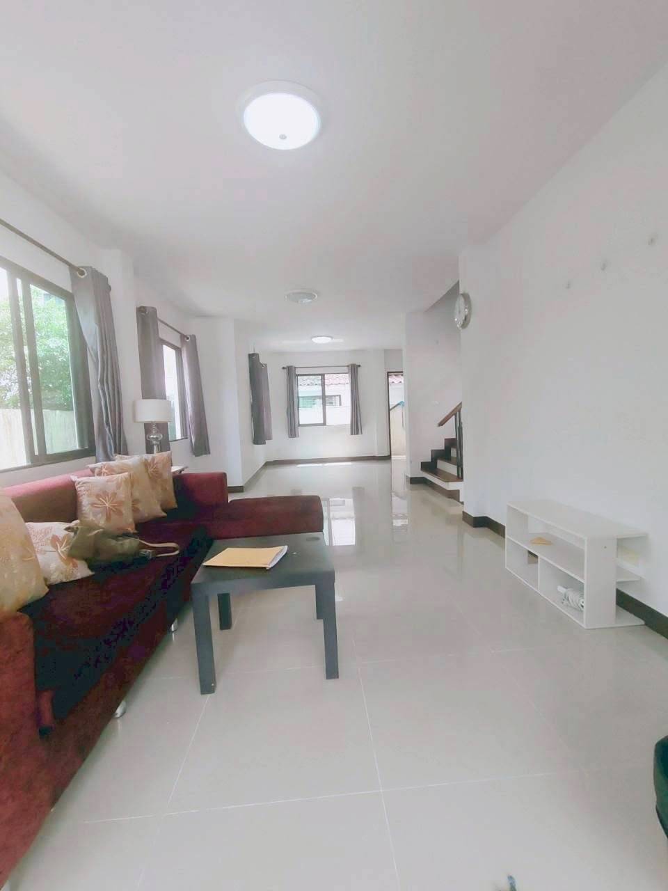 บ้านแฝด 3 ห้องนอน ถลาง · แฝด 2ชั้น สไตล์บ้านเดียว มีบริเวณรอบบ้าน (โปรพิเศษ ลดทันที 100,000) รูปที่ 6