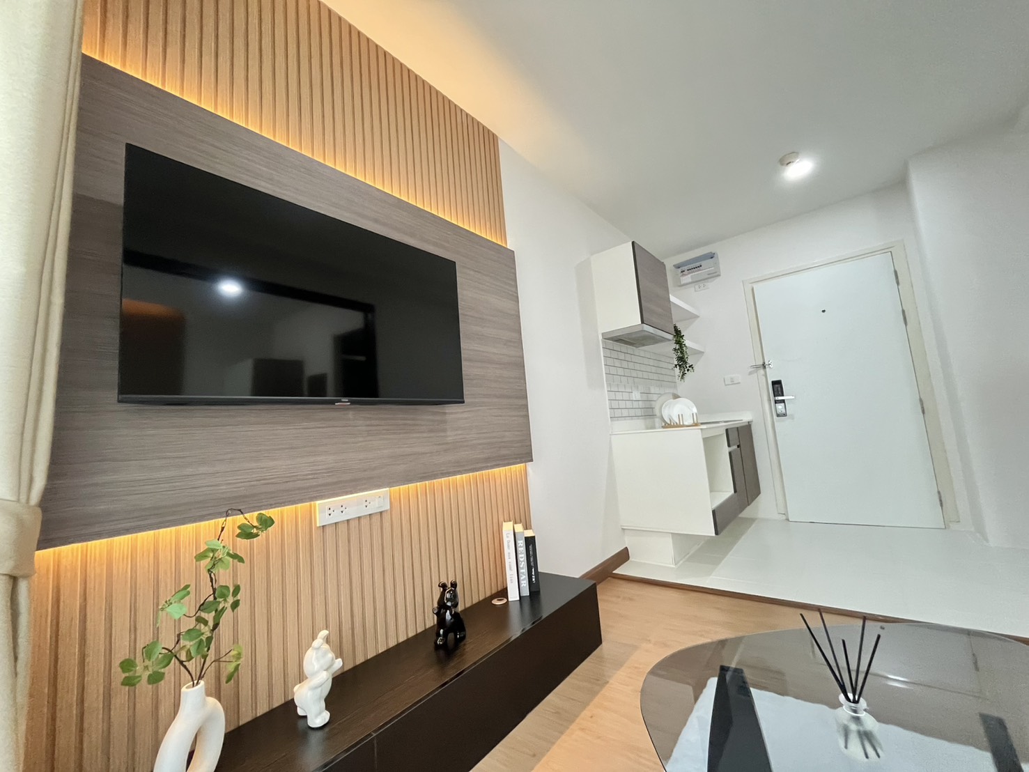 บ้านเดี่ยว 1 ห้องนอน เมือง · วิวนอก | ชั้น 5 รูปที่ 3