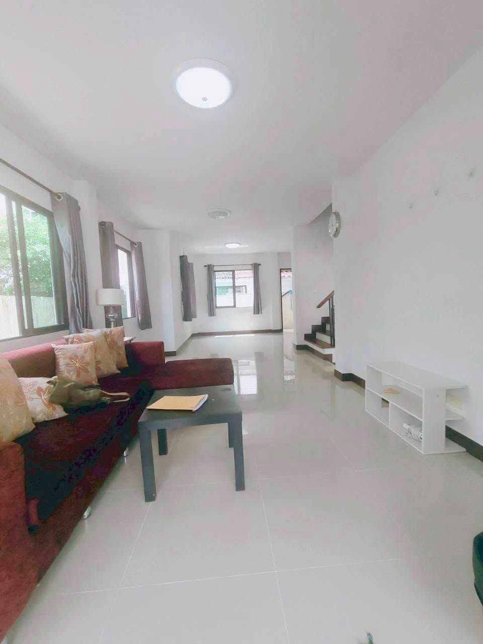 บ้านแฝด 3 ห้องนอน ถลาง · หมู่บ้านภักดีกะทู้ลูกค้าสนใจนัดอยู่บ้าน  ✅  ยื่นทรัพย์ ธอส  รบกวนติดต่อกลับทางไลน์ด้วยนะคะ รูปที่ 5
