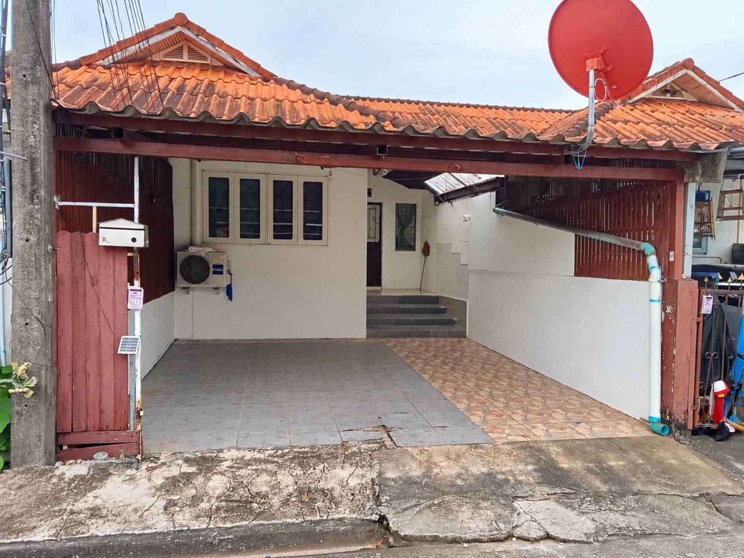 คอนโด 2 ห้องนอน ถลาง · บ้านทาวน์เฮ้าส์ 2 ชั้น โซนถลาง รูปที่ 1