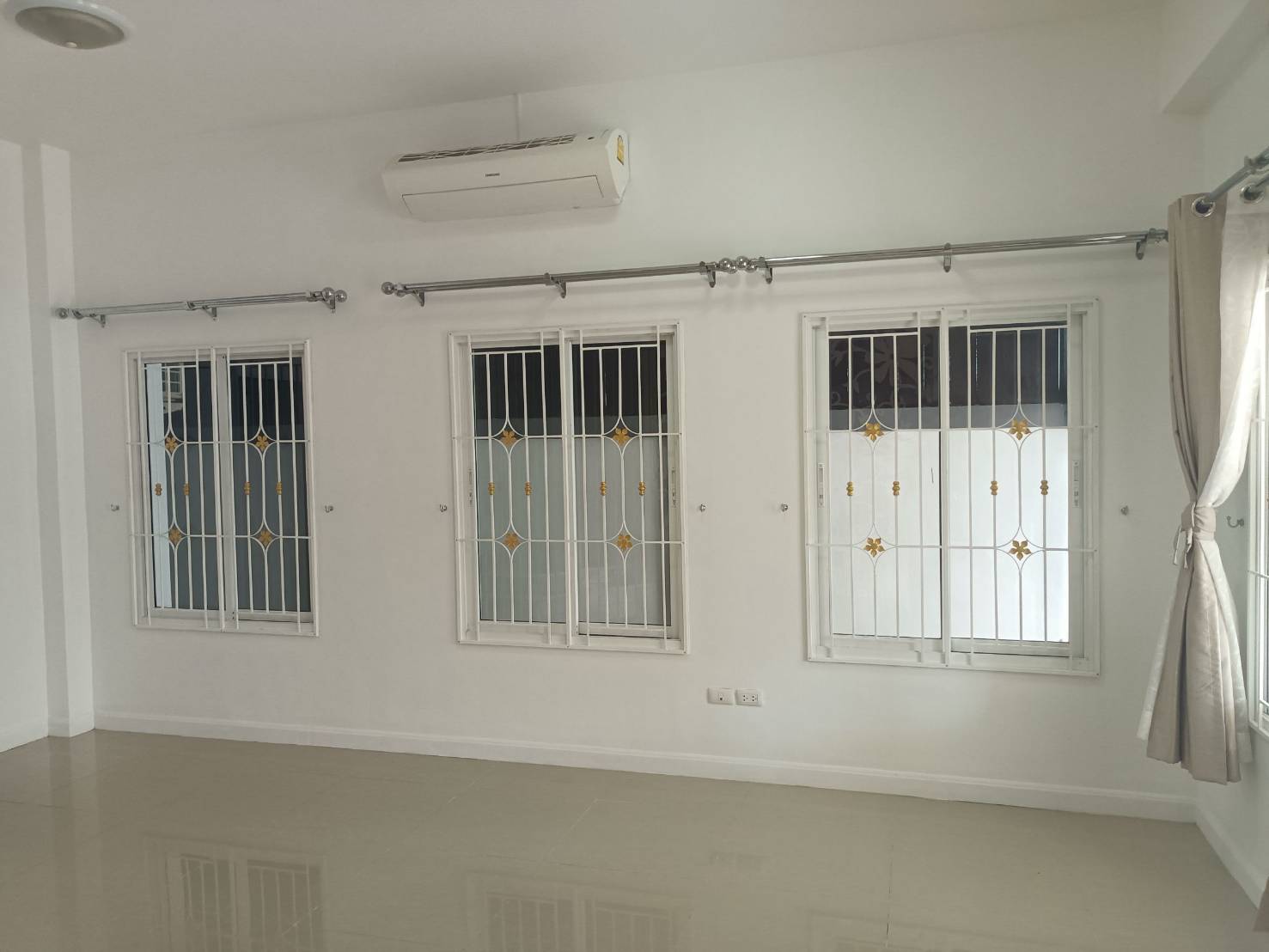 บ้านเดี่ยว 3 ห้องนอน กะทู้ · หมู่บ้านภูเก็ตวิลล่า 3กะทู้ *รีโนเวทบางส่วน* รูปที่ 4